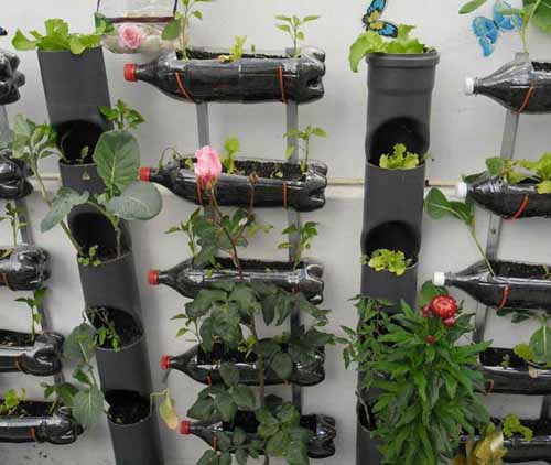 дачные самоделки вертикальный сад из пластиковых бутылок
