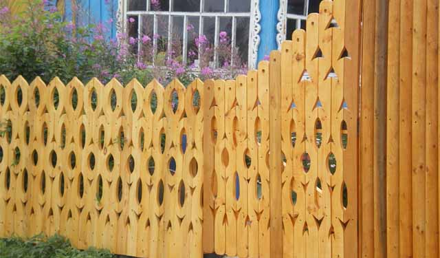 красивый дачный деревянный забор фото